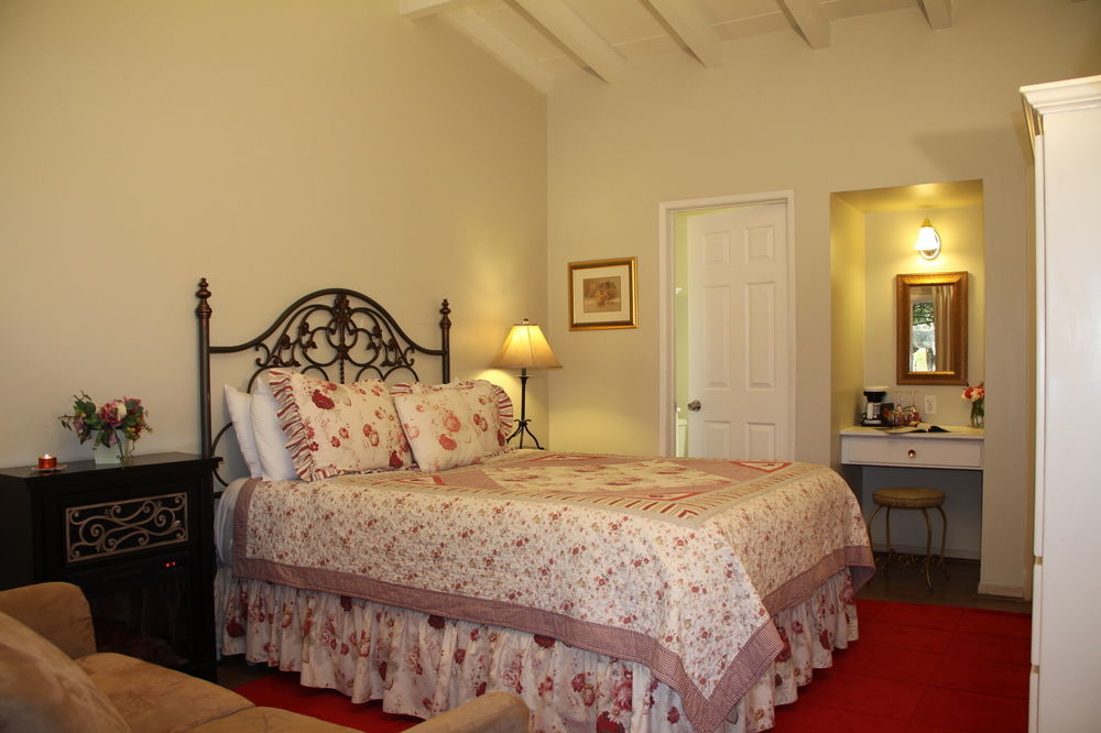 Meadowlark Inn Solvang Buitenkant foto