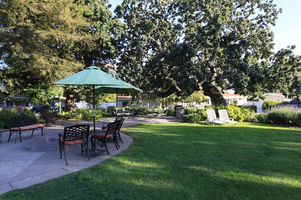 Meadowlark Inn Solvang Buitenkant foto