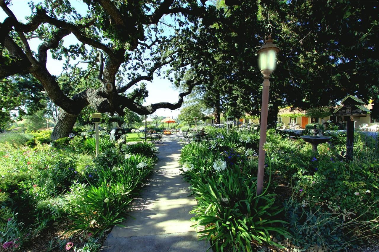Meadowlark Inn Solvang Buitenkant foto